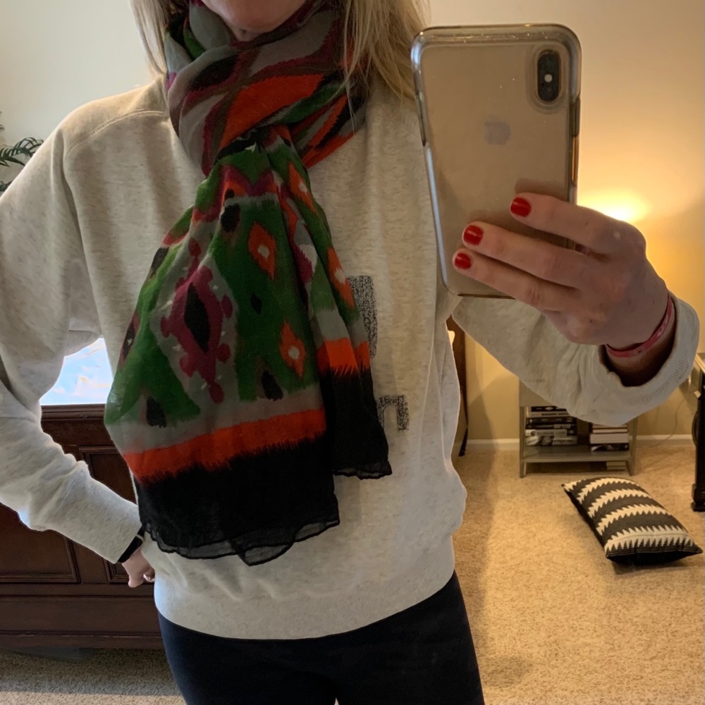 Aritzia scarf/wrap